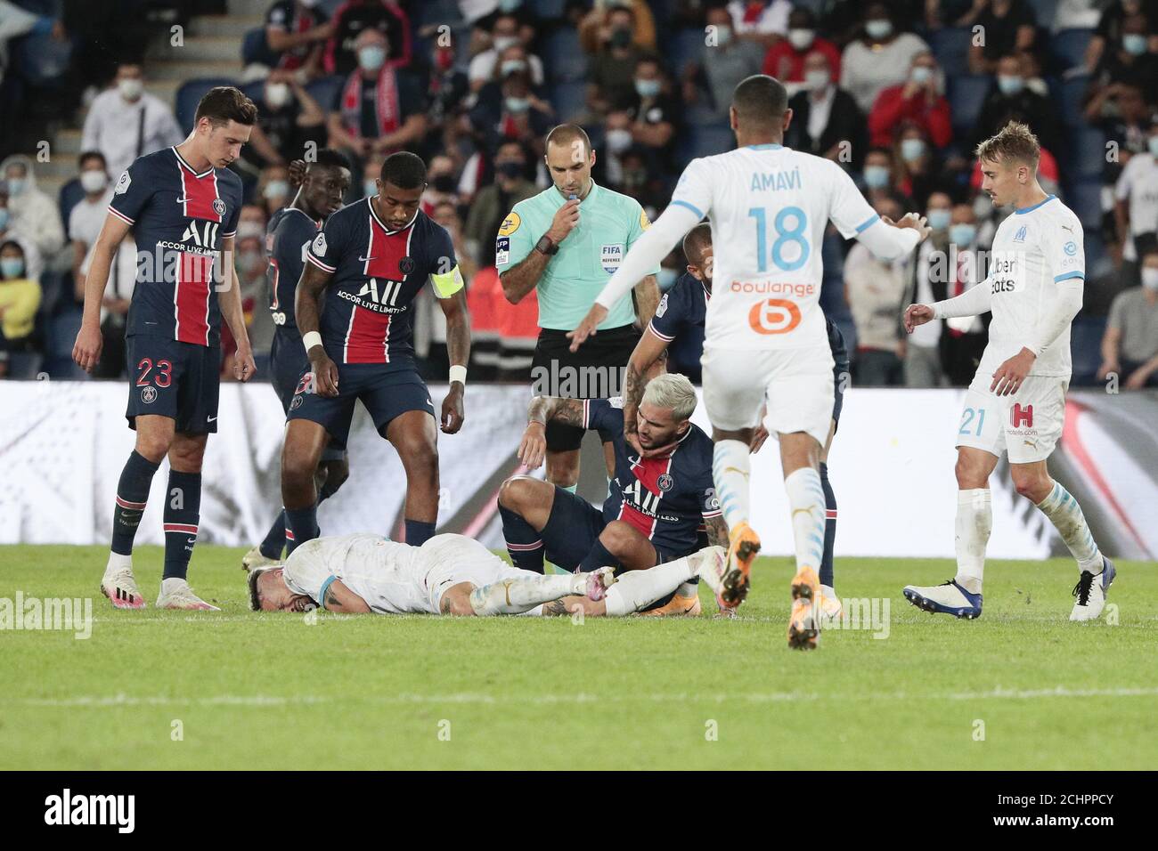 Leandro PAREDES (PSG) hurted by Alvaro GONZALEZ (Olympique de Marseille) during the French championship Ligue 1 football match Uber Eats between Paris Stock Photo