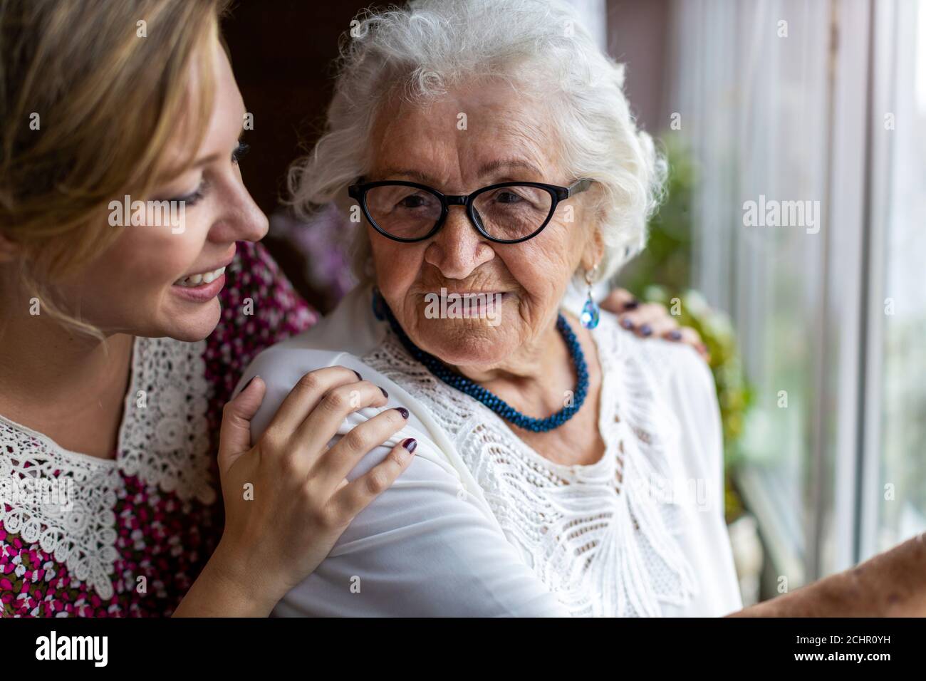 Elderly young living together hi-res stock photography and images - Alamy