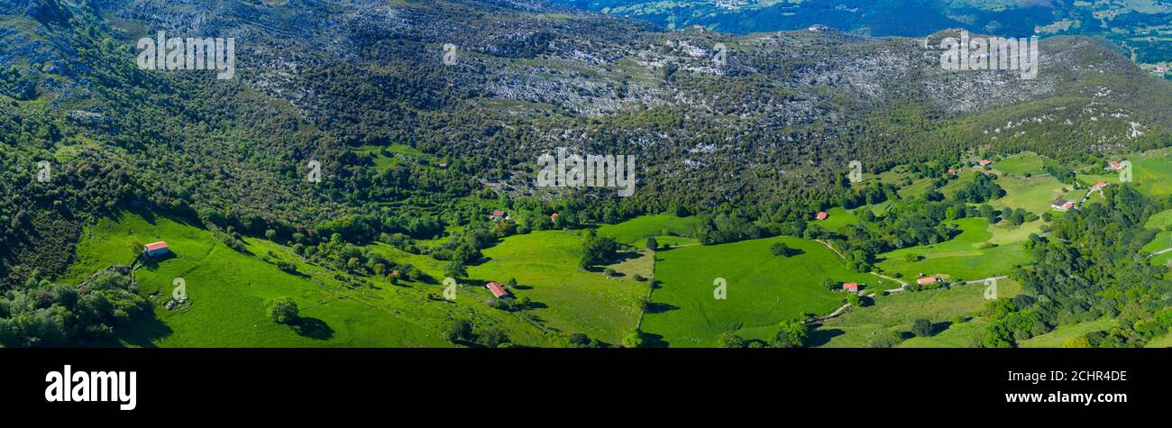 Spring landscape in the surroundings of the Sierra de Hornijo near Ramales de la Victoria in the Autonomous Community of Cantabria. Spain, Europe Stock Photo