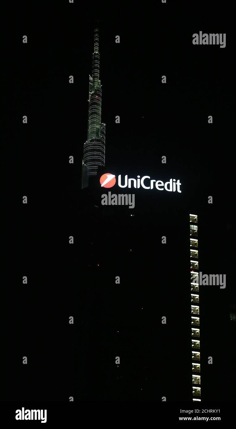 Unicredit Bank Logo High Resolution Stock Photography And Images Alamy