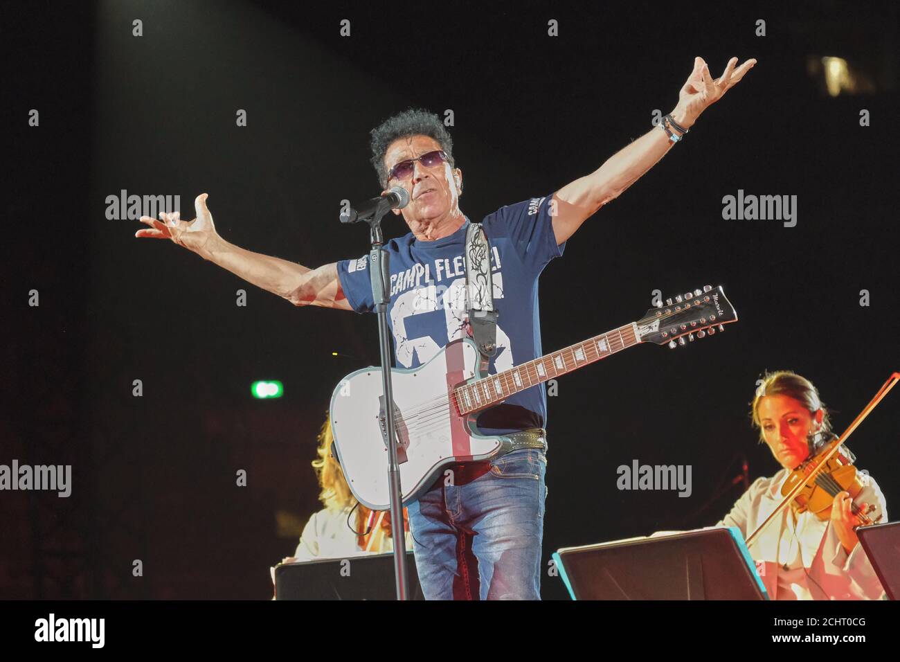 Verona, Italia. 12th Sep, 2020. Edoardo Bennato durante Festival della Bellezza, Concerto cantante italiano in Verona, Italia, 12 settembre 2020 Credit: Independent Photo Agency/Alamy Live News Stock Photo