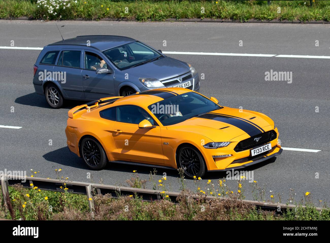 Bordeaux Aquitaine France 06 14 2020 : Ford Mustang Carro Da