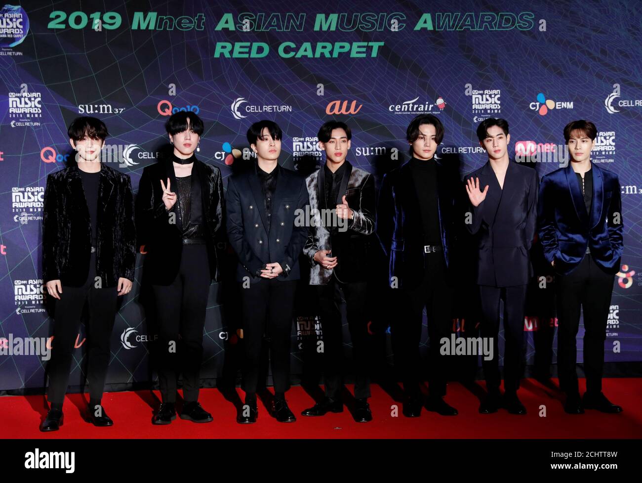 Skyldig Fascinate Delegeret Members of South Korean boy band GOT7 pose on the red carpet during the  annual MAMA Awards at Nagoya Dome in Nagoya, Japan, December 4, 2019.  REUTERS/Kim Kyung-Hoon Stock Photo - Alamy