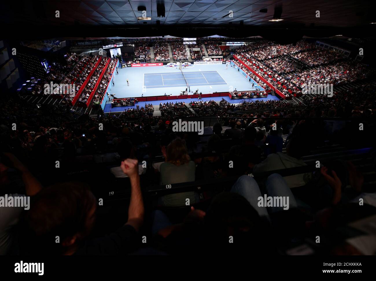Tennis - ATP 500 - Vienna Open - Wiener Stadthalle, Vienna, Austria -  October 26, 2019 General view during the semi final match between Austria's  Dominic Thiem and Italy's Matteo Berrettini REUTERS/Lisi Niesner Stock  Photo - Alamy