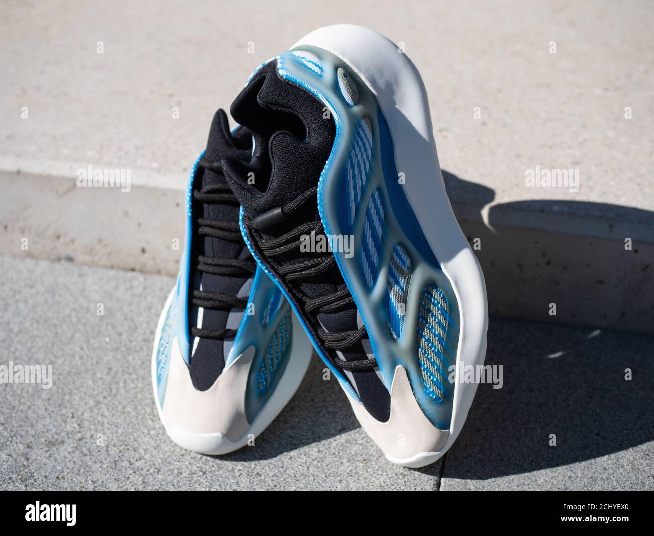 BLOTZHEIM, FRANCE - 4 SEPTEMBER 2020 : Adidas Yeezy 700 V3 Arzareth Stock  Photo - Alamy