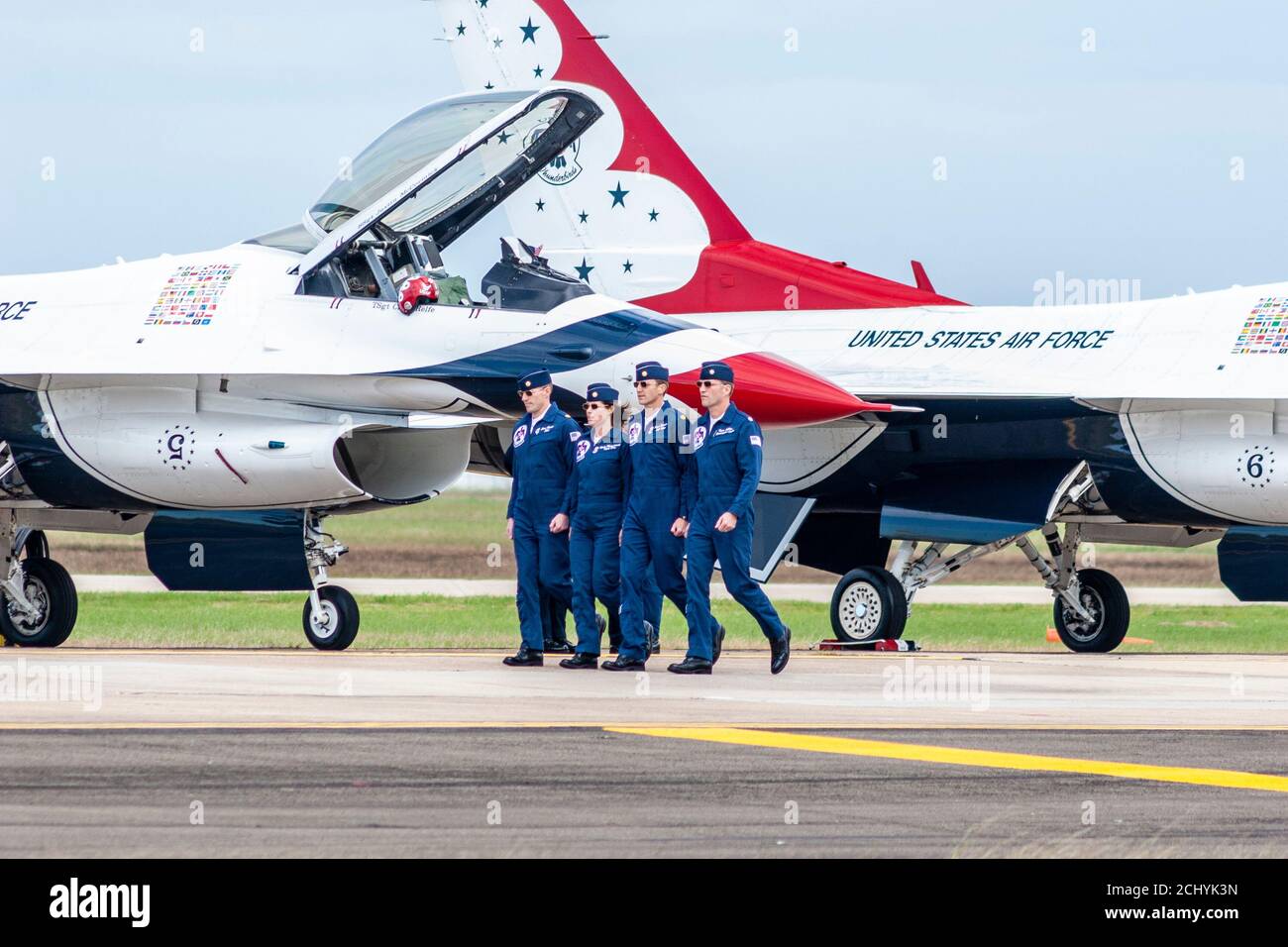 USAF Thunderbirds precision flying team performing at Wings Over