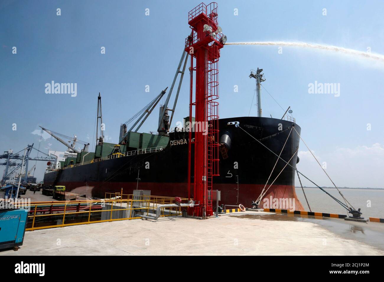 An oil tanker is pictured during the opening ceremony of Puma Energy fuel  storage facility at Myanmar International Terminal Thilawa outside Yangon,  Myanmar May 6, 2017. REUTERS/Soe Zeya Tun Stock Photo - Alamy