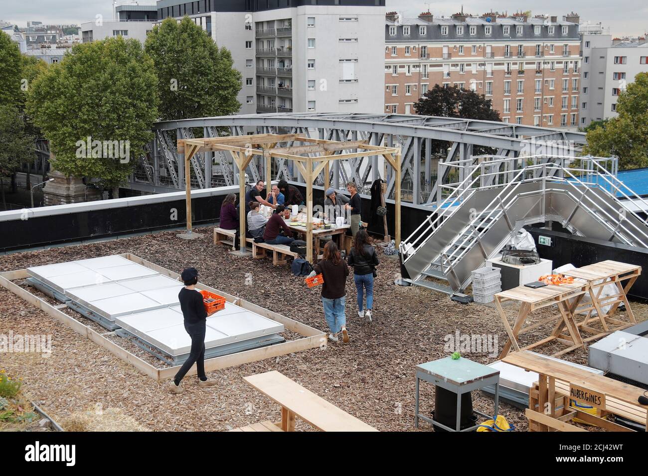 Paris rooftop farm hires stock photography and images Alamy