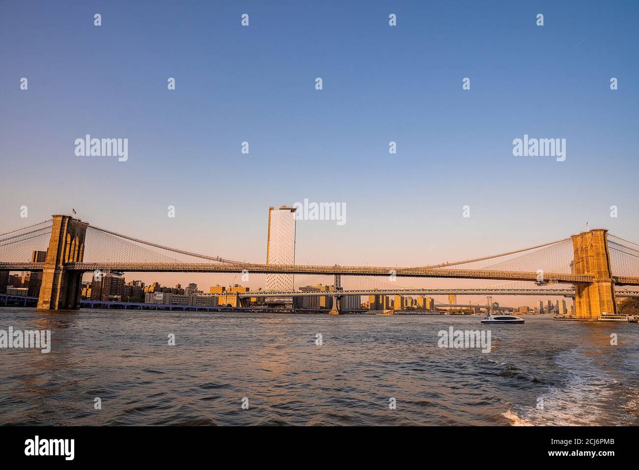 Brooklyn Bridge at sunset, New York Stock Photo - Alamy