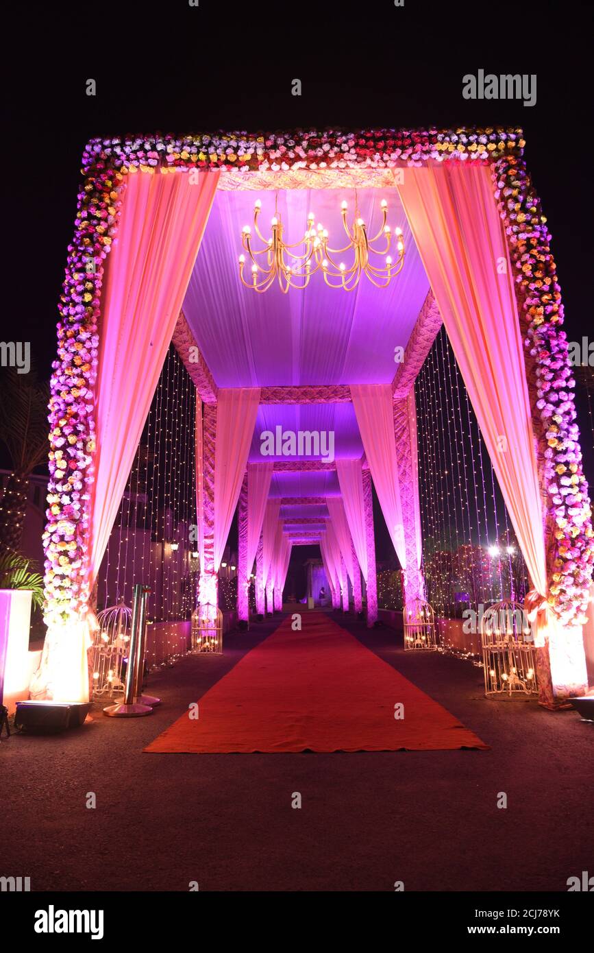 indian wedding gate Stock Photo - Alamy