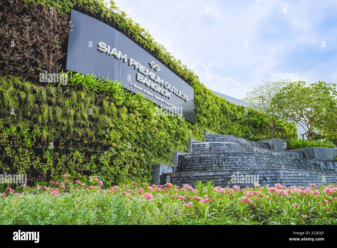 Samut Prakan, Thailand - July 28, 2020: Scenery of Siam Premium Outlets Bangkok located on the eastern outskirts of Bangkok and this is home to a str Stock Photo Alamy