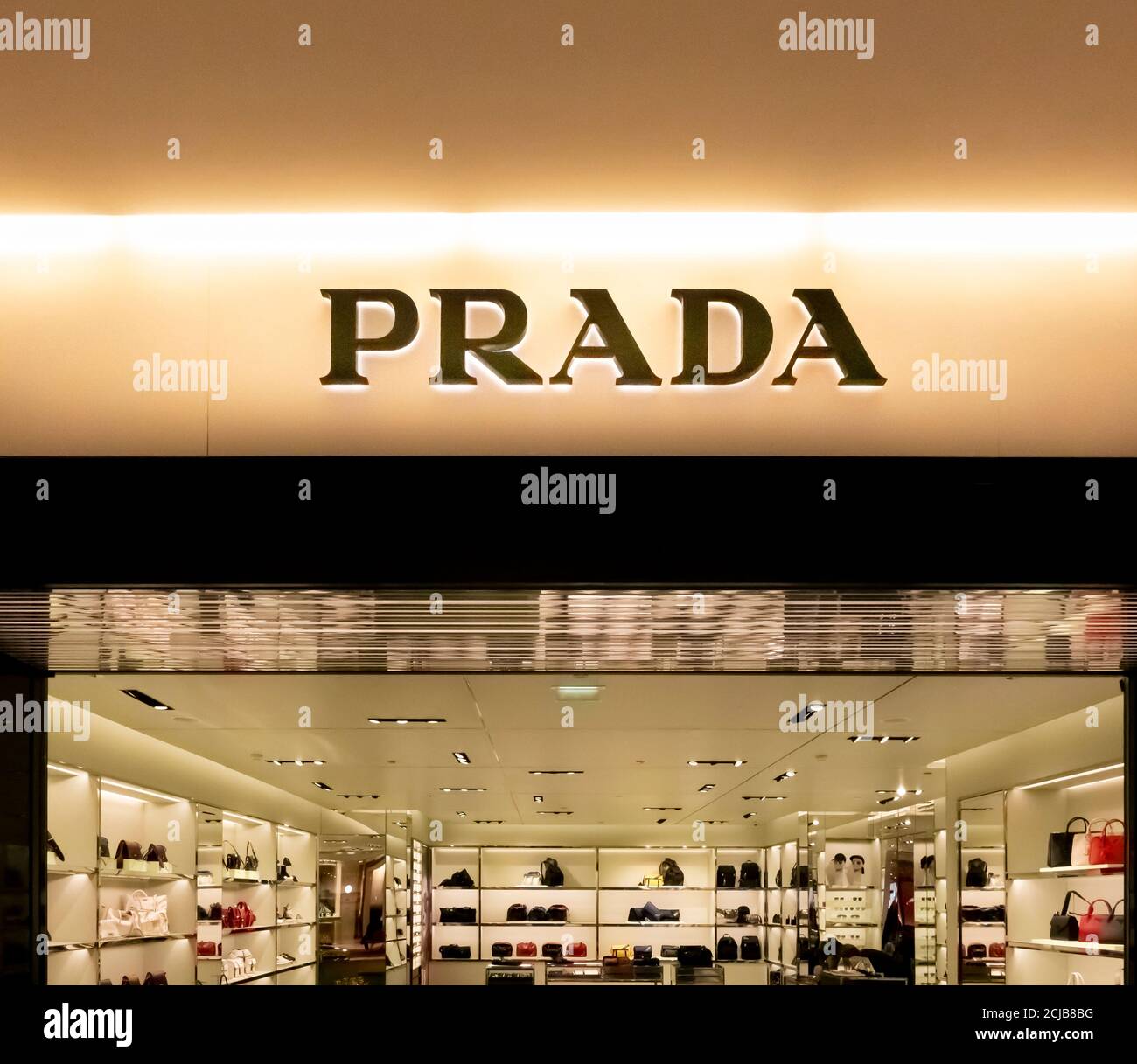 PARIS, FRANCE - September Circa, 2020. Prada shop at duty free cosmetics  boutiques at the International Airport at Charles de Gaulle, Paris. Luxury  fr Stock Photo - Alamy