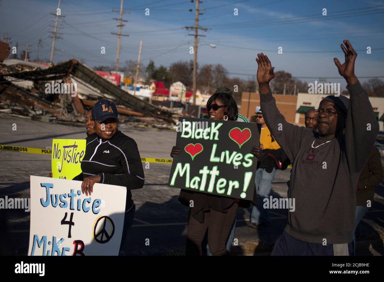 Canfield apartments hires stock photography and images Alamy