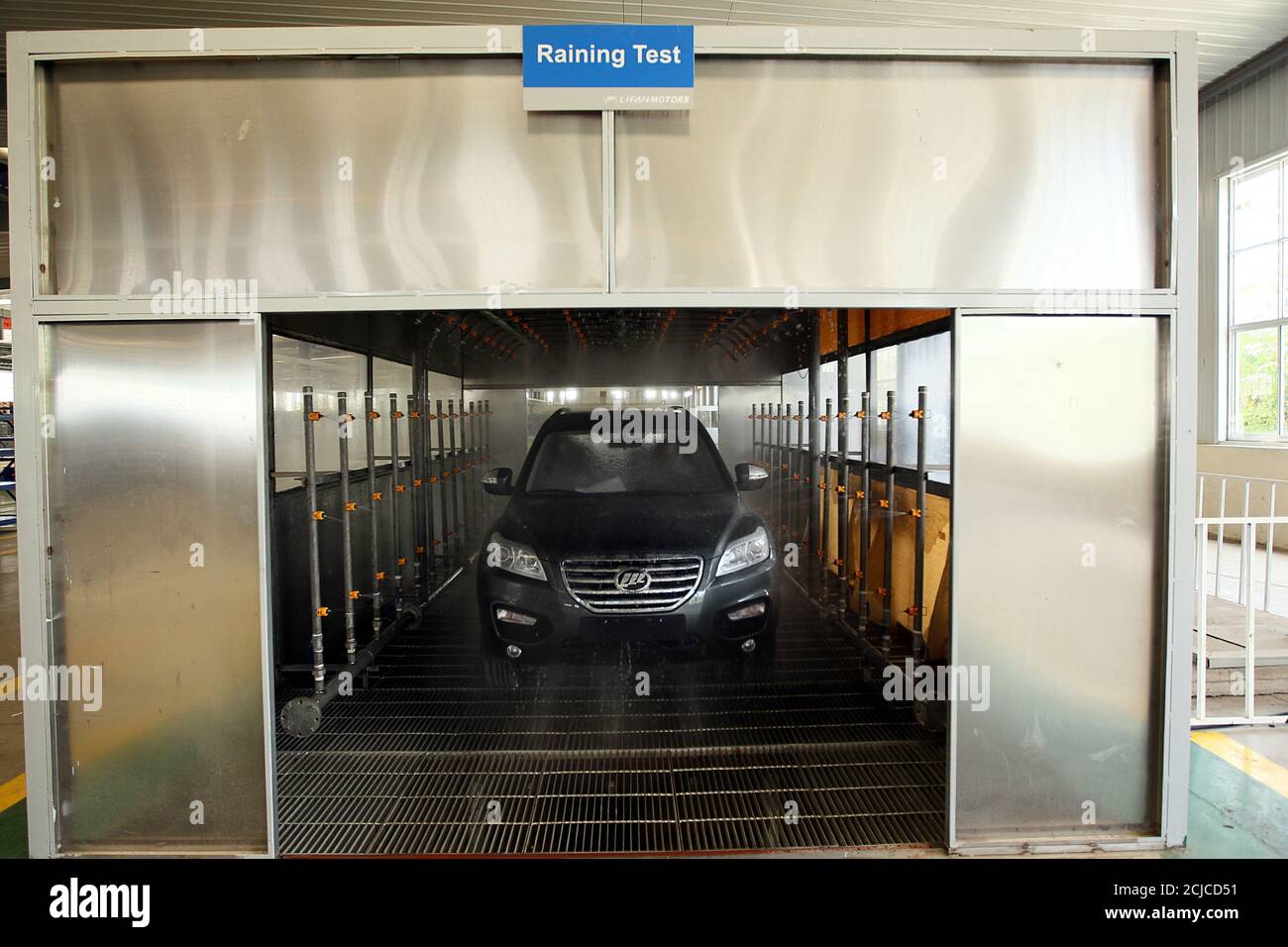 Assembly process hires stock photography and images Alamy