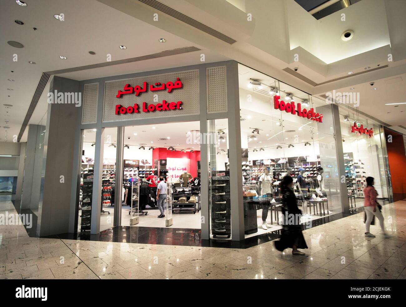 Foot locker store hi-res stock photography and images - Page 3 - Alamy