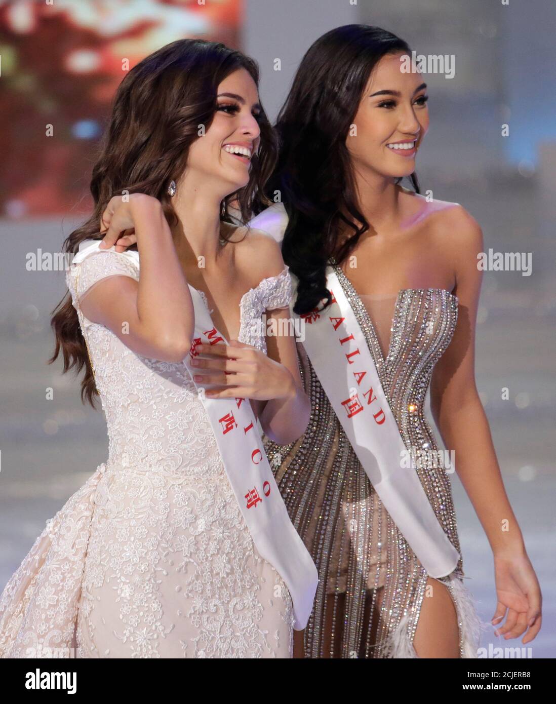 Miss Mexico And Miss World 2018 Vanessa Ponce De Leon L And Runner Up Miss Thailand Nicolene Limsnukan Take Part In The 68th Miss World Pageant In Sanya Hainan Island China December 8