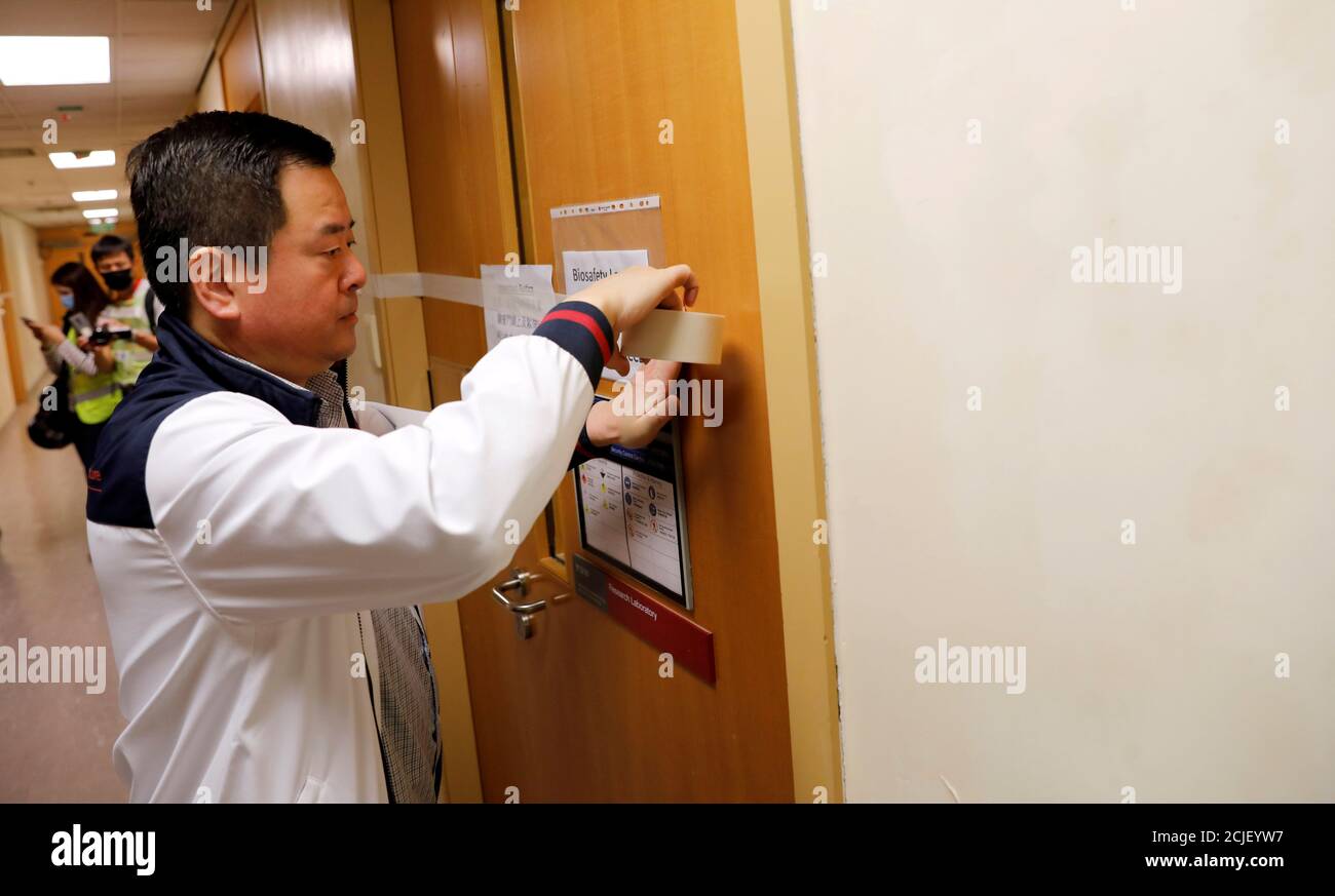 Clearing a room hi-res stock photography and images - Alamy