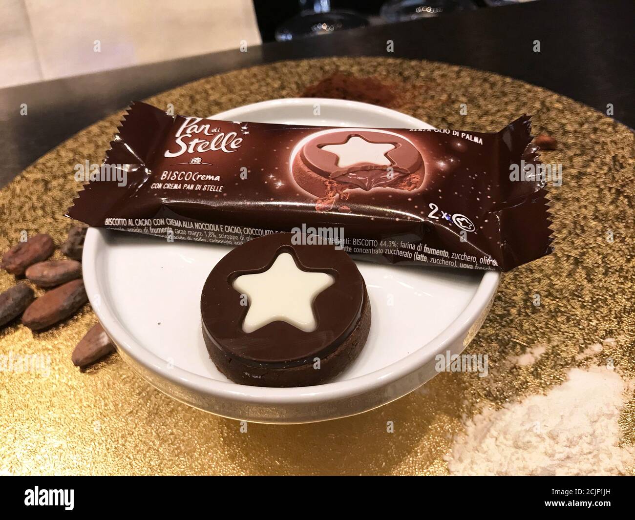 Page 2 Nutella Italy High Resolution Stock Photography And Images Alamy
