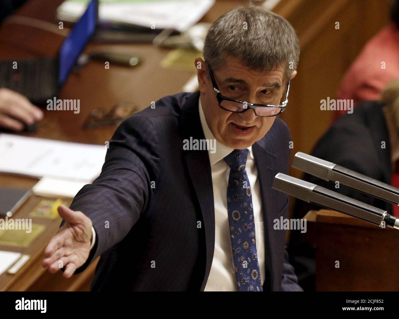 David tapping hi-res stock photography and images - Alamy