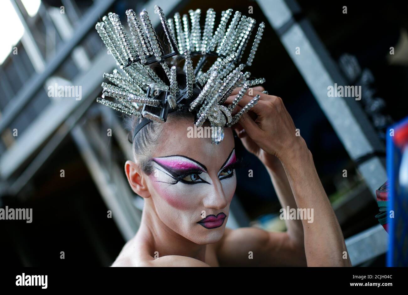 gözlere toz atmak arayüz Şaşkın drag queen parure - baobiducanh.com