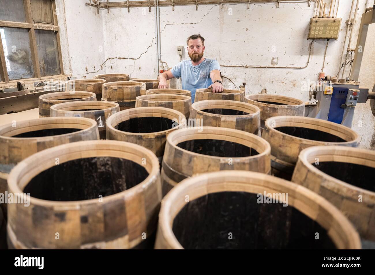 Wooden barrel maker hires stock photography and images Alamy