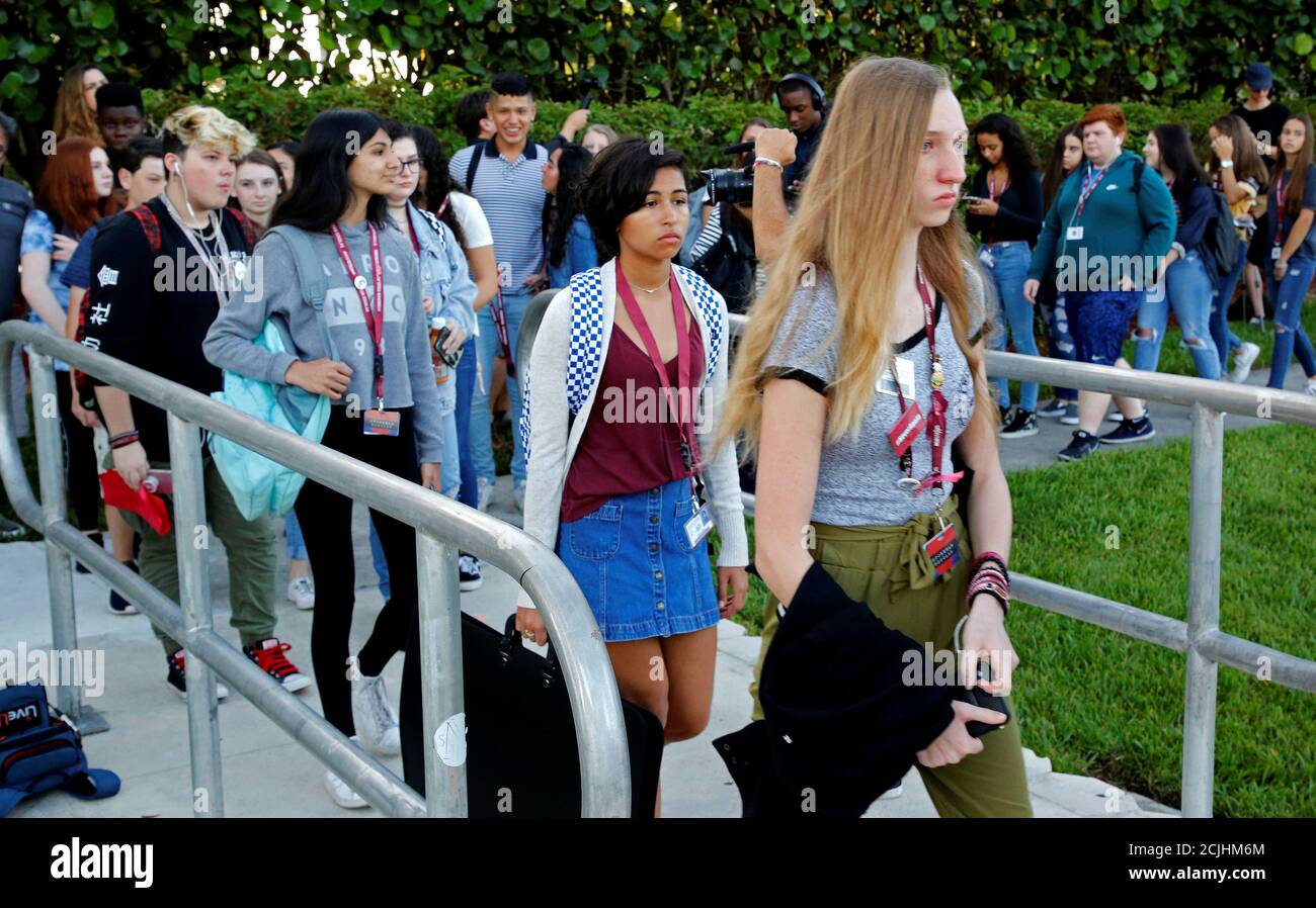 Students wait to cross a street to enter for the first day of classes at Marjory Stoneman Douglas High School in Parkland, Florida, U.S. August 15, 2018.  REUTERS/Joe Skipper Stock Photo