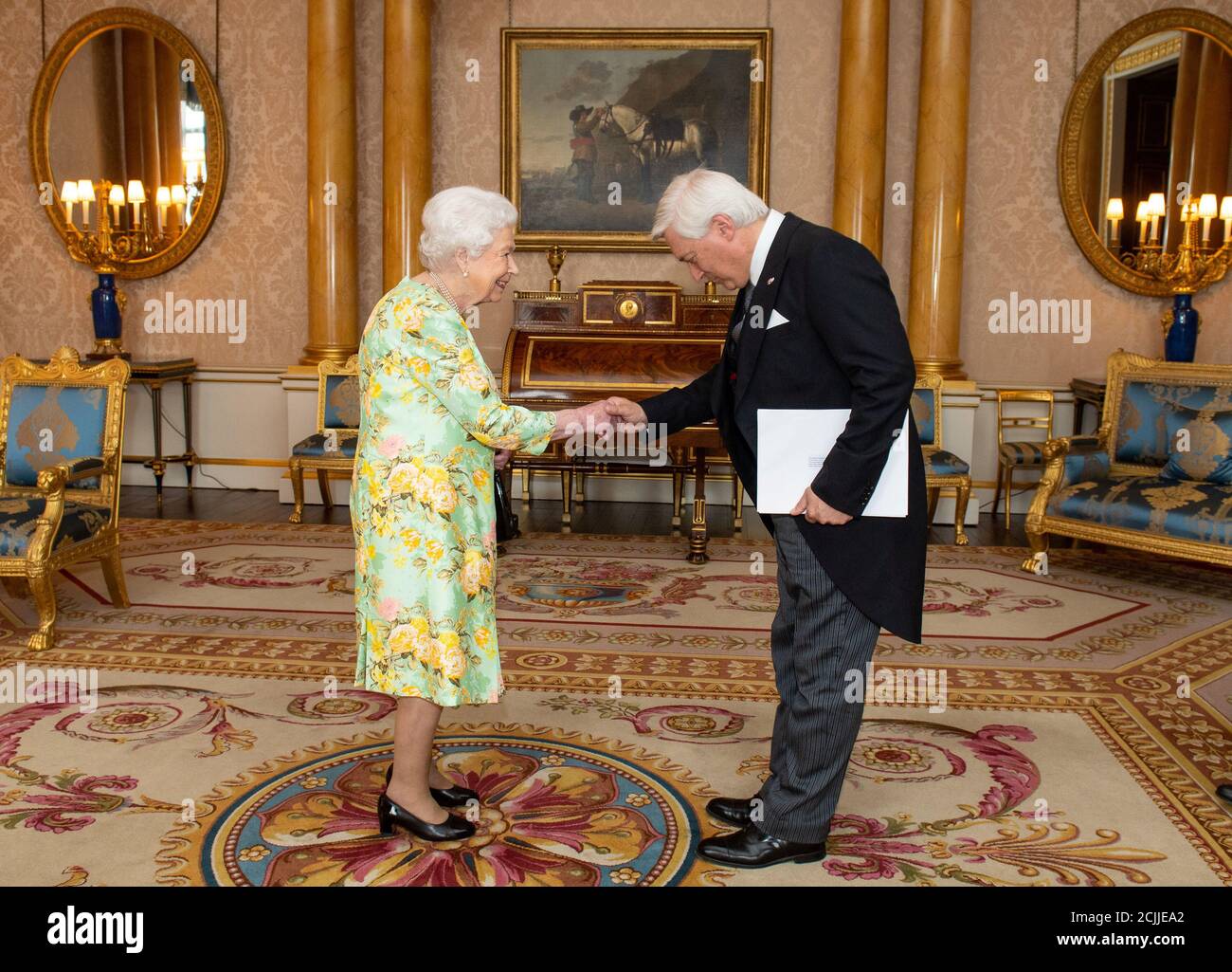 Britain's Queen Elizabeth II meets Ambassador of Norway Wegger Strommen during a private audience at Buckingham Palace in central London, Britain June 25, 2019. Picture taken June 25, 2019. Dominic Lipinski/Pool via REUTERS Stock Photo