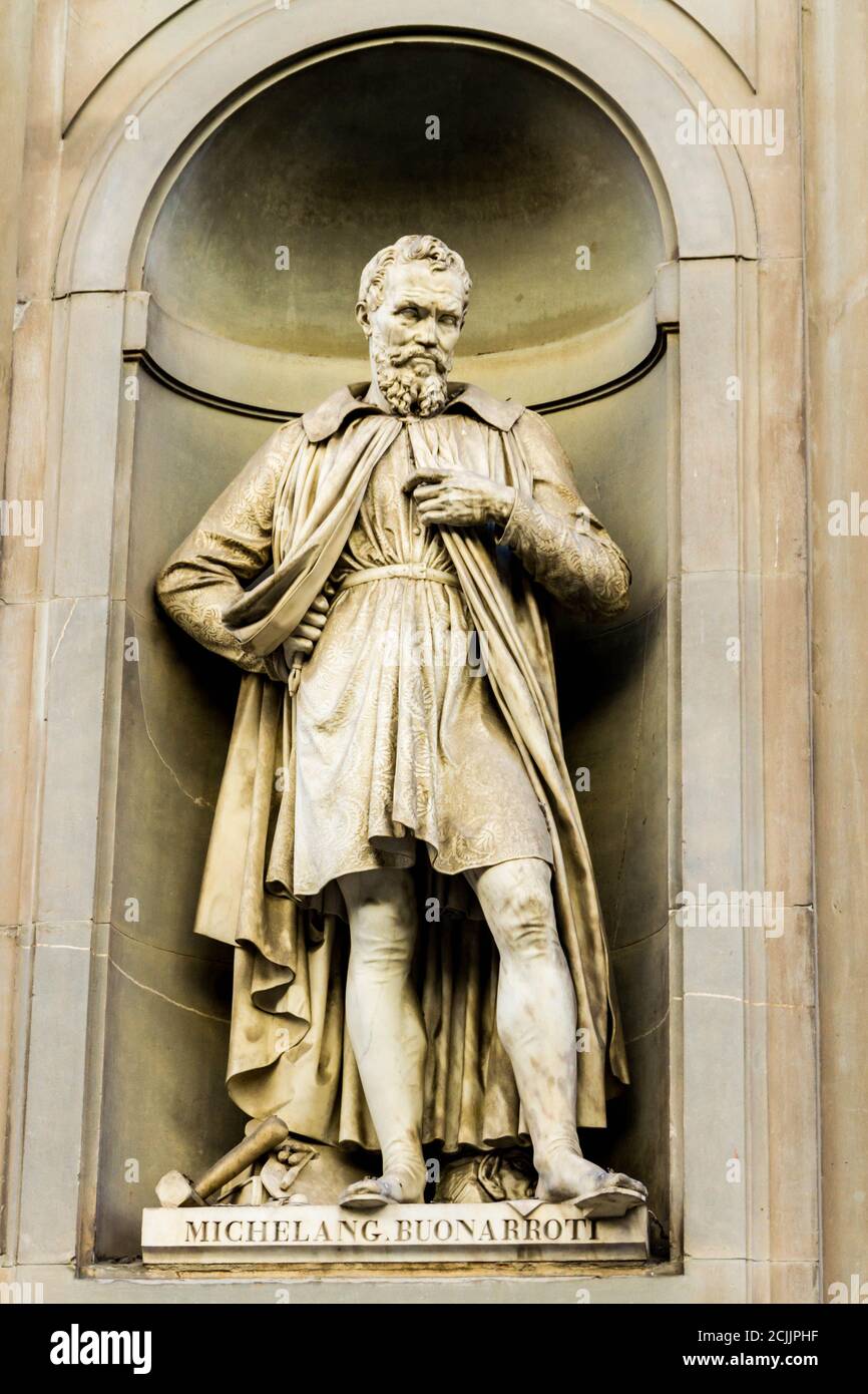 Michelangelo Buonarroti statue in Florence Stock Photo Alamy