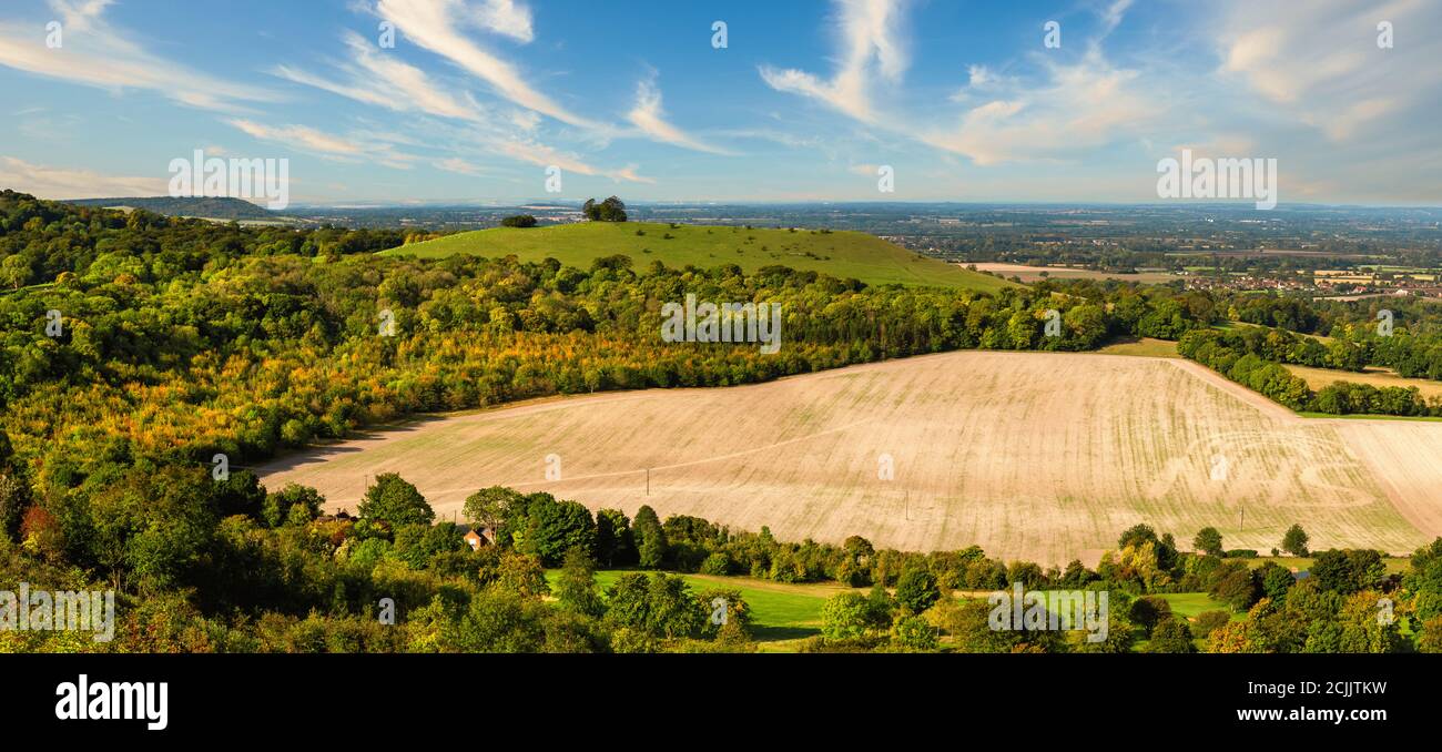 Panoramic view on Aylesbury Vale and Beacon Hill from the Coombe Hill, Wendover. Panoramic landscape of England Stock Photo