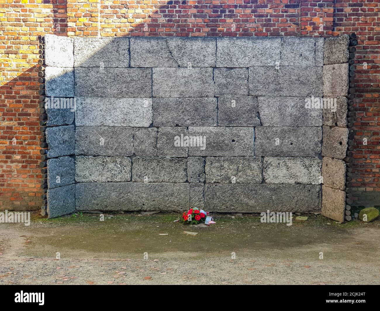 Auschwitz Birkenau, Polen. 25th Aug, 2020. Auschwitz, Poland August 25, 2020: Auschwitz-Birkenau concentration camp - 08/25/2020 Shooting range, shooting range, execution site, | usage worldwide Credit: dpa/Alamy Live News Stock Photo