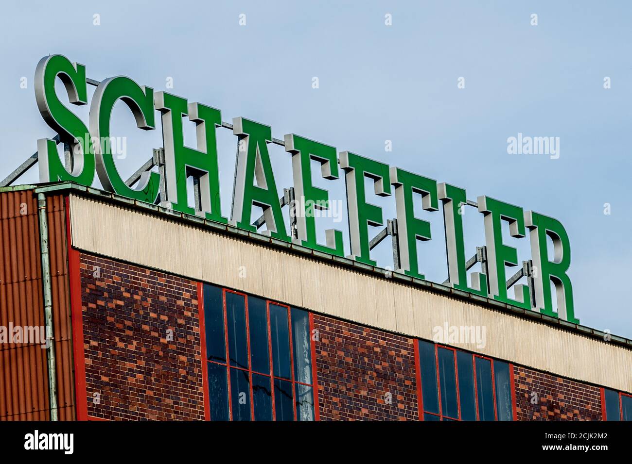 Schaeffler Logo Hi-res Stock Photography And Images - Alamy