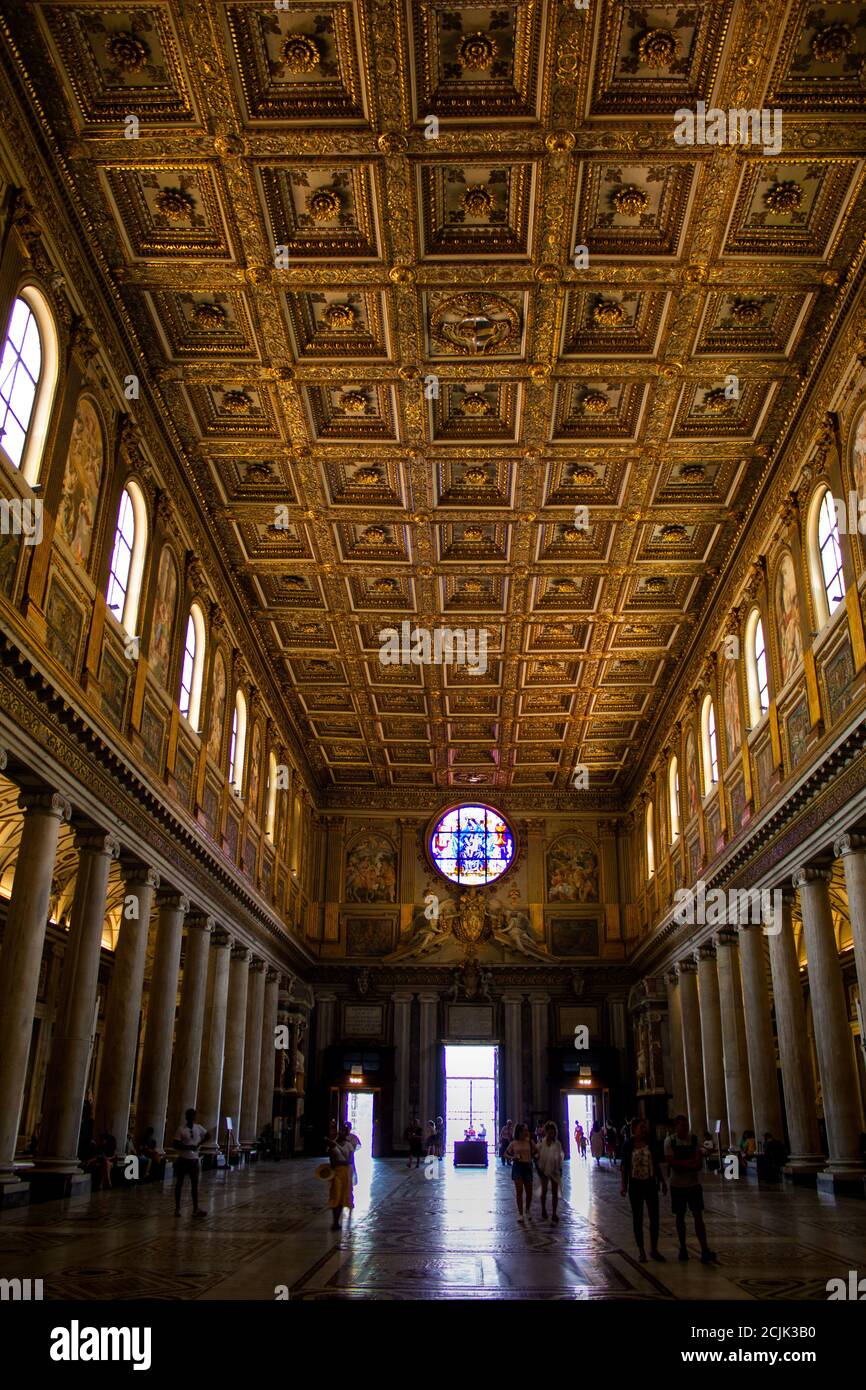 Vertical view of Basilica Papale di Santa Maria Maggiore in Rome, Italy ...