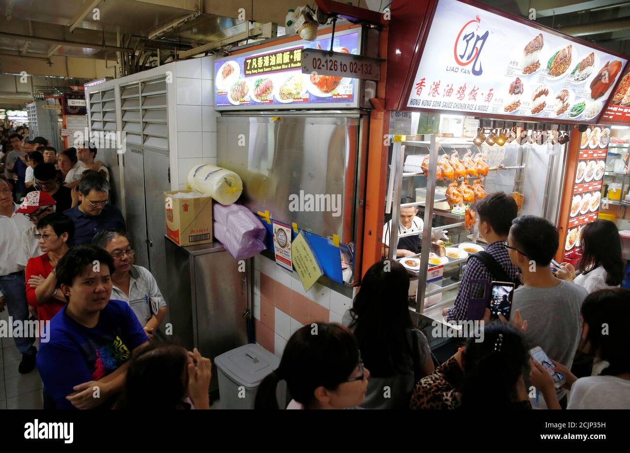 Michelin food market singapore hires stock photography and images Alamy