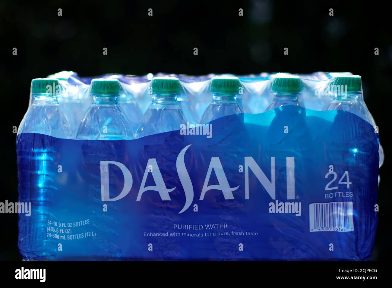 Dasani drinking water hires stock photography and images Alamy