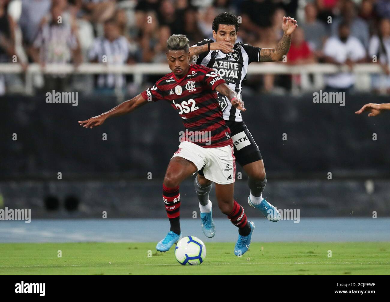 Yuri Santos High Resolution Stock Photography And Images Alamy