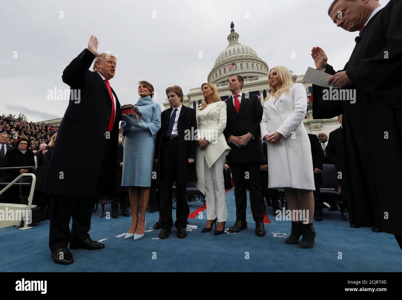 Photograph 45th U.S President Donald Trump Whitehouse Photo 2017 8x10 