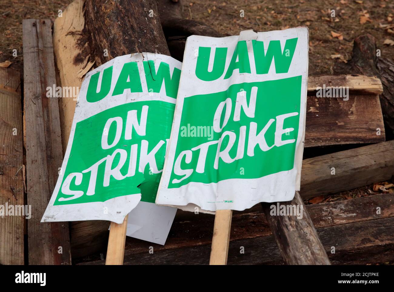 Picket signs hires stock photography and images Alamy