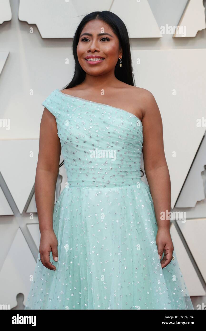 yalitza aparicio oscar dress