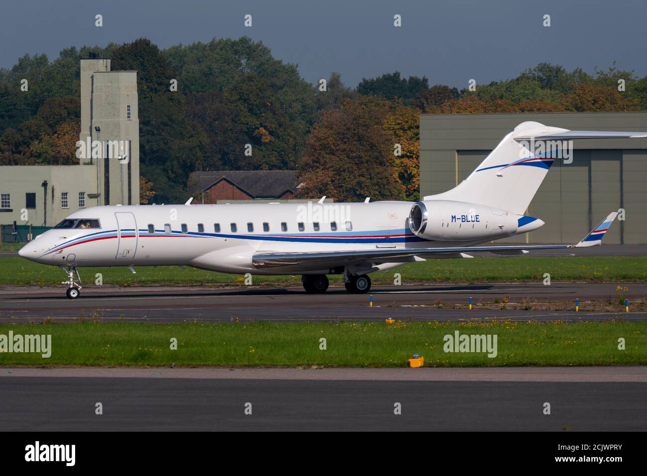 Download Bombardier Global 5000 High Resolution Stock Photography And Images Alamy PSD Mockup Templates
