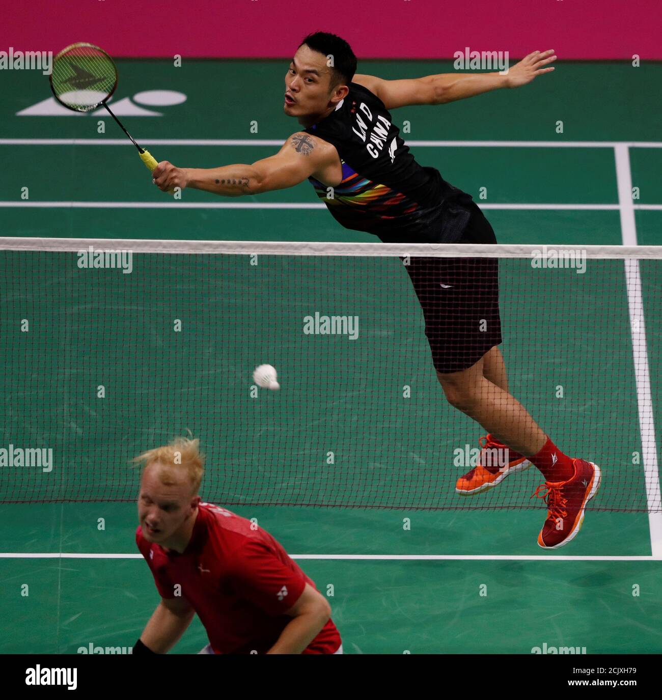 Badminton - Badminton World Championships - Glasgow, Britain - August 23,  2017 China's Lin Dan in action against Denmark's Emil Holst REUTERS/Russell  Cheyne Stock Photo - Alamy