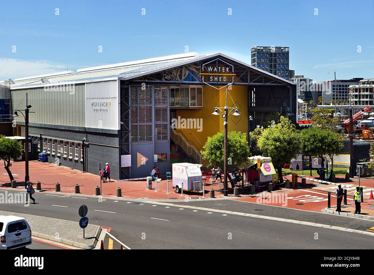 Watershed market at the V&A Waterfront, Cape Town, South Africa Stock Photo  - Alamy