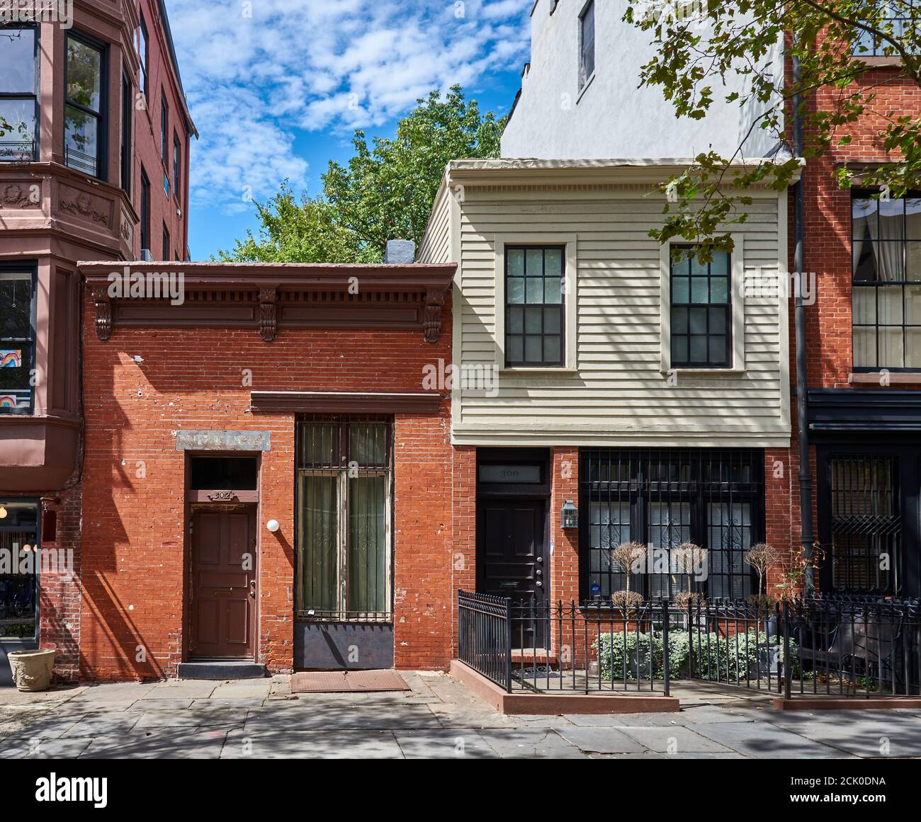 BROOKLYN, NY SEPTEMBER 3 2020 Two tiny houses on Henry Street in