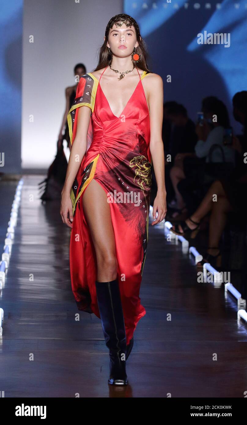 Rome Ripper Models September 15, 2020 - Rome, Italy- Models on the catwalk by Altaroma for ...