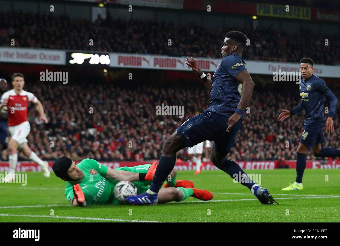 Soccer Football - FA Cup Fourth Round - Arsenal v Manchester United -  Emirates Stadium, London, Britain - January 25, 2019 Manchester United's  Paul Pogba in action with Arsenal's Petr Cech REUTERS/Hannah McKay Stock  Photo - Alamy