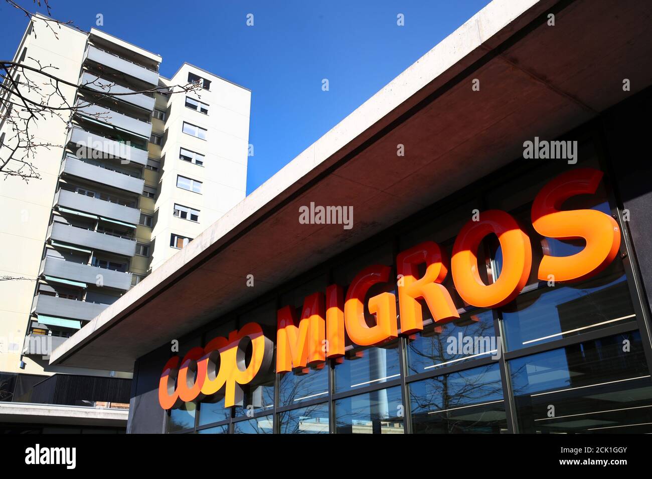Berolige kjole Træ Page 4 - Coop Switzerland High Resolution Stock Photography and Images -  Alamy