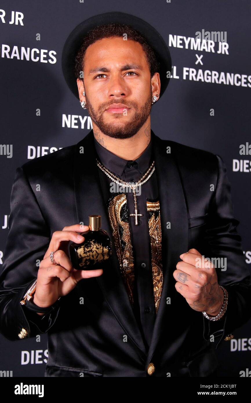 Soccer star Neymar poses at the launch of his new Diesel perfume fragrance  "Spirit Of The Brave" at a party in Paris, France, May 21, 2019.  REUTERS/Charles Platiau Stock Photo - Alamy