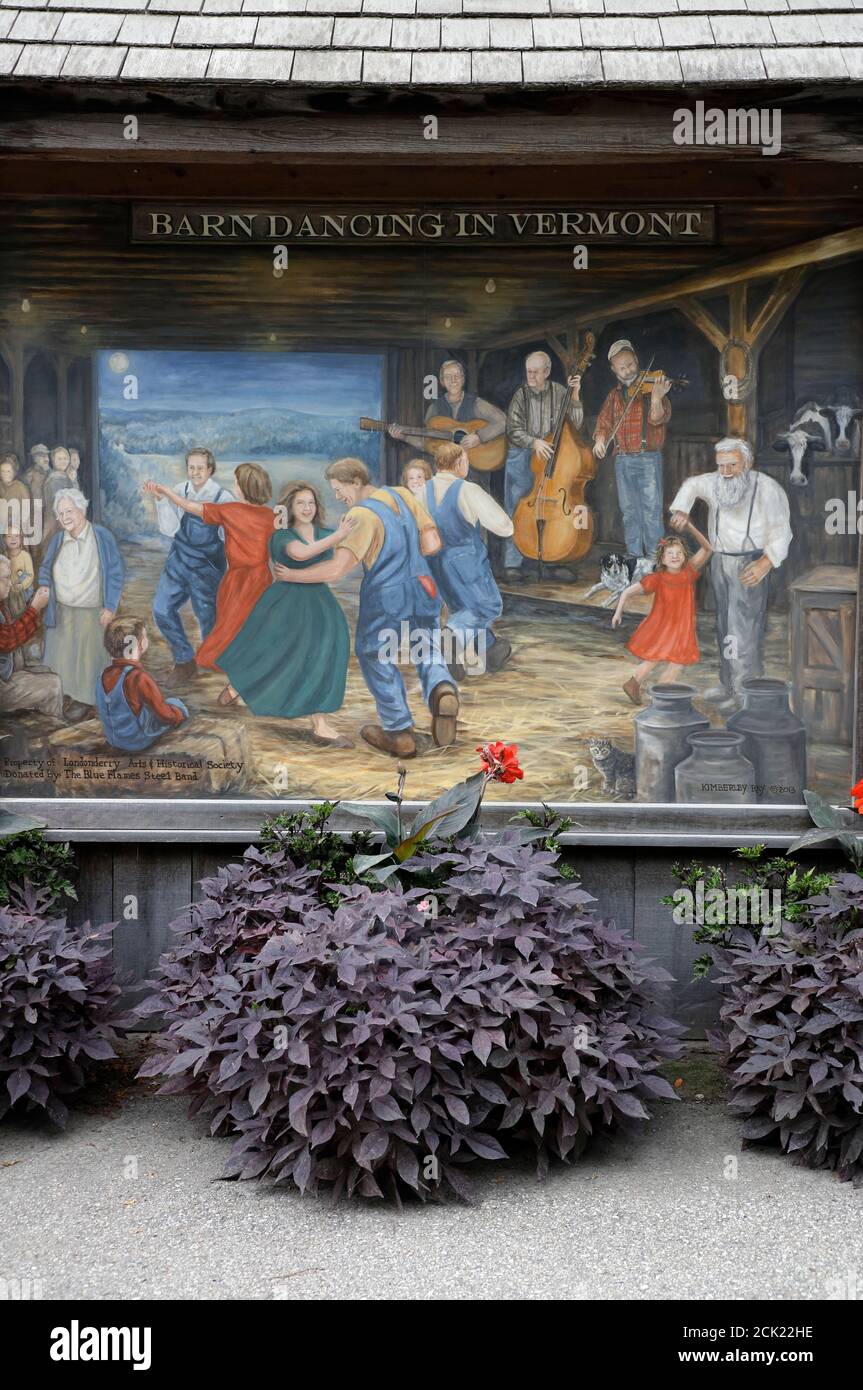 Painting of Barn Dancing in Vermont decorated a store wall in Londonderry.Dover.Vermont.USA Stock Photo