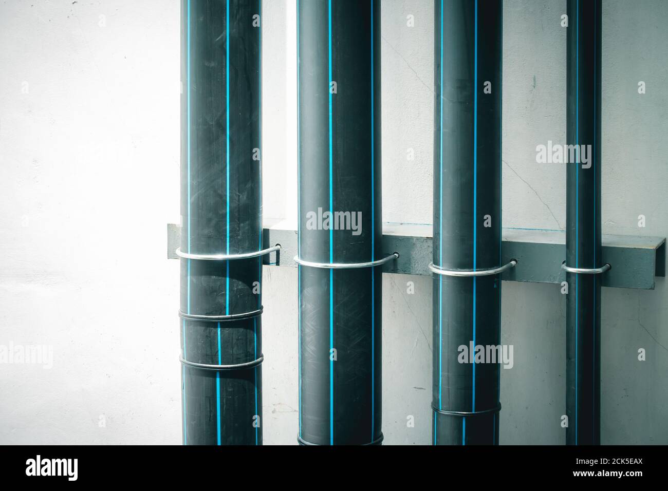 HDPE Pipeline Drainage Installation With Steel Support Pipe Embedded on
