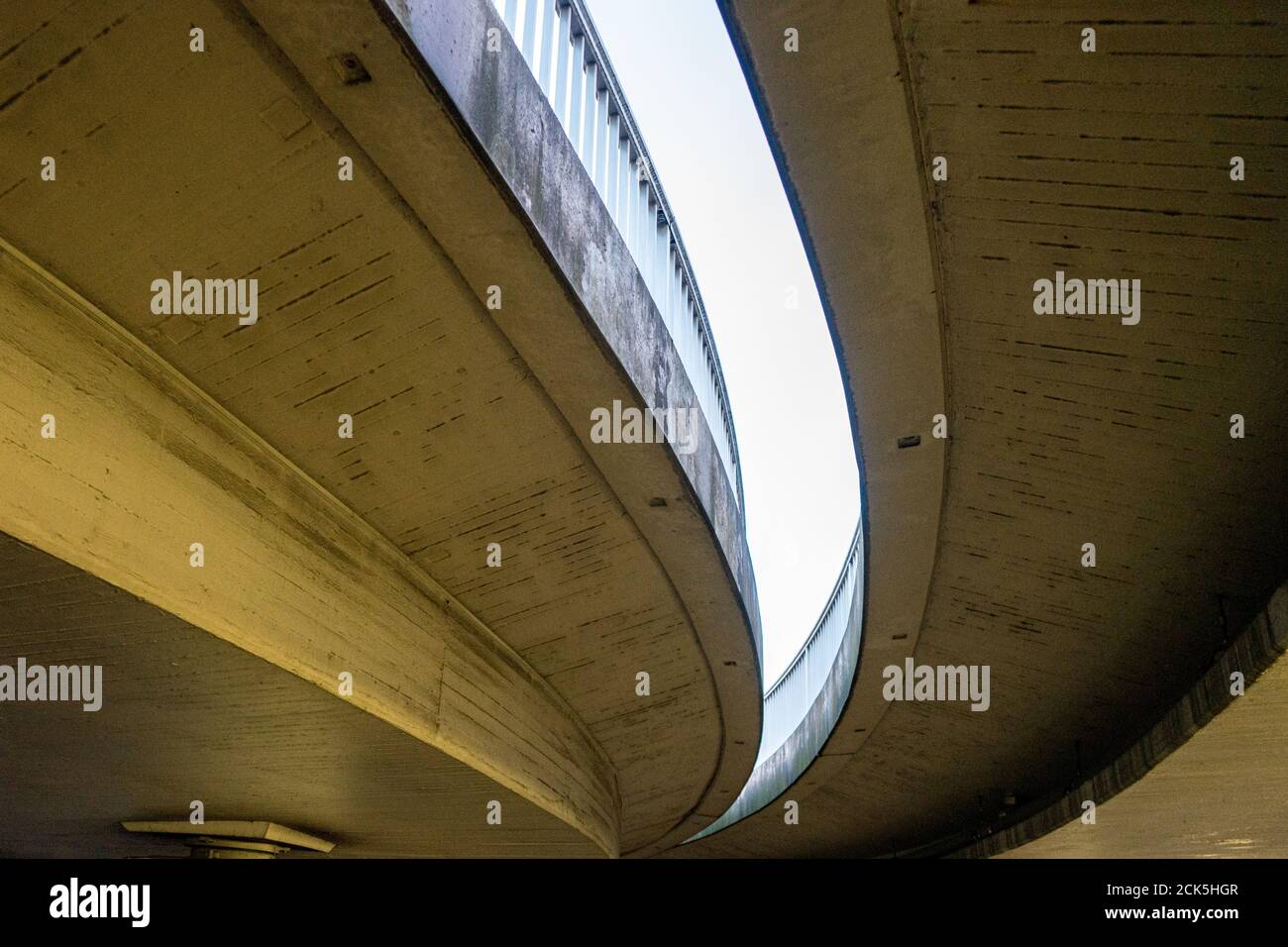 Round stone building hi-res stock photography and images - Alamy