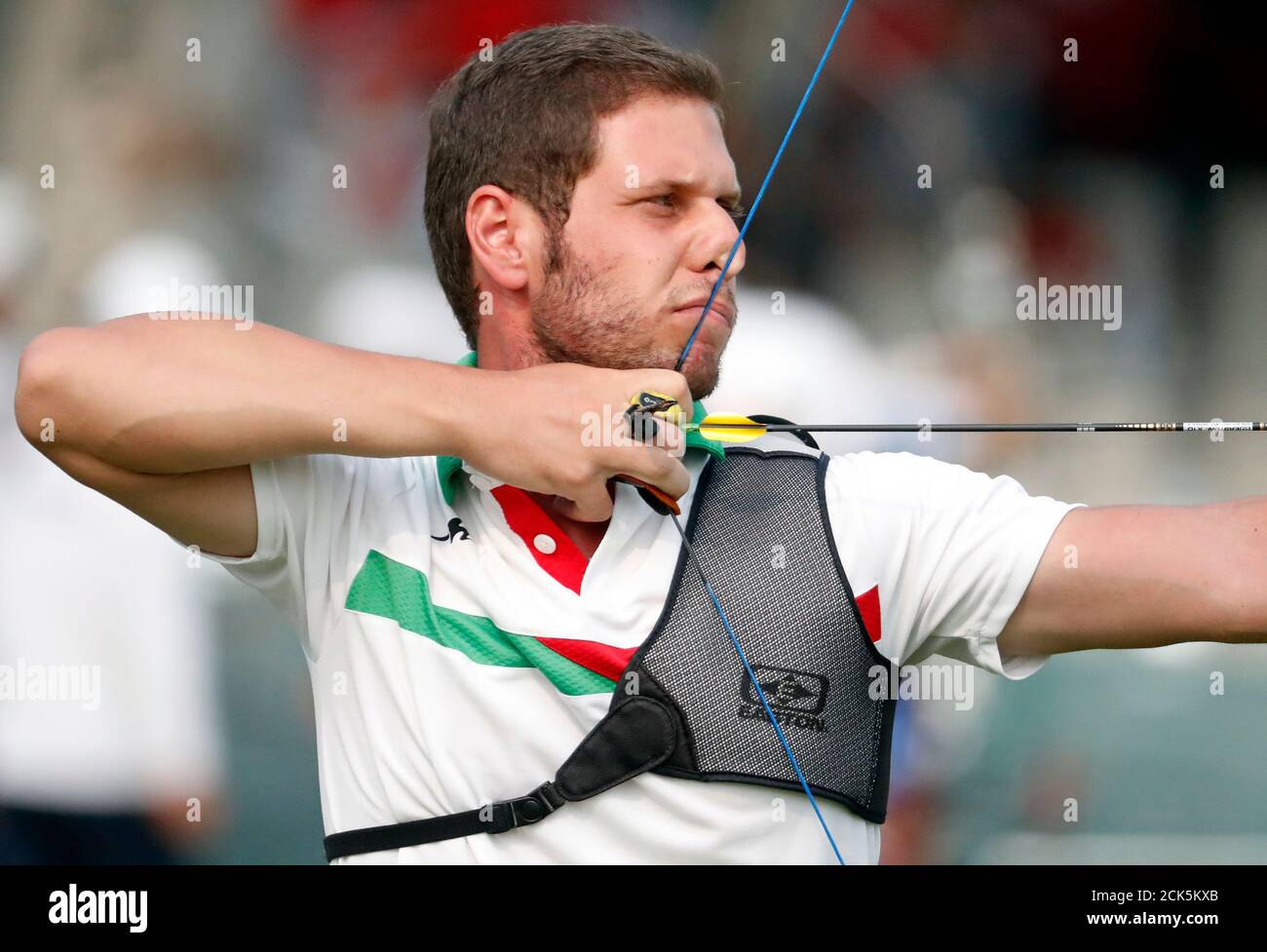 Mens team recurve hires stock photography and images Alamy